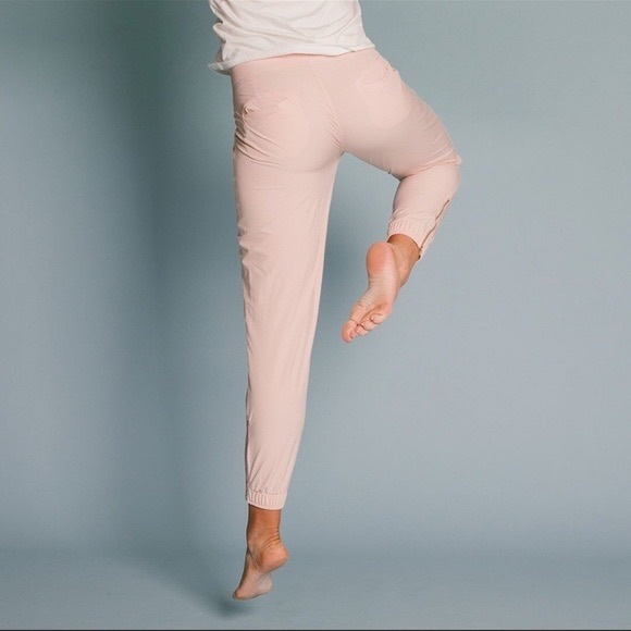 ALBION Joggers Blush Pink Jetsetter Jogger pants - Picture 8 of 14